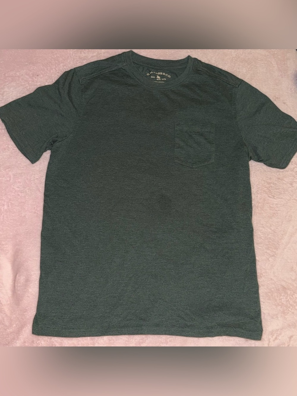 G.H. Bass & Co. Sage Green Pocket T-Shirt 🌿